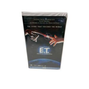 E.T. The Extra Terrestrial Movie VHS TAPE Clamshell Case VTG 1982 Spielberg!